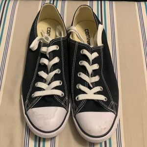 Converse low top, size 8.5